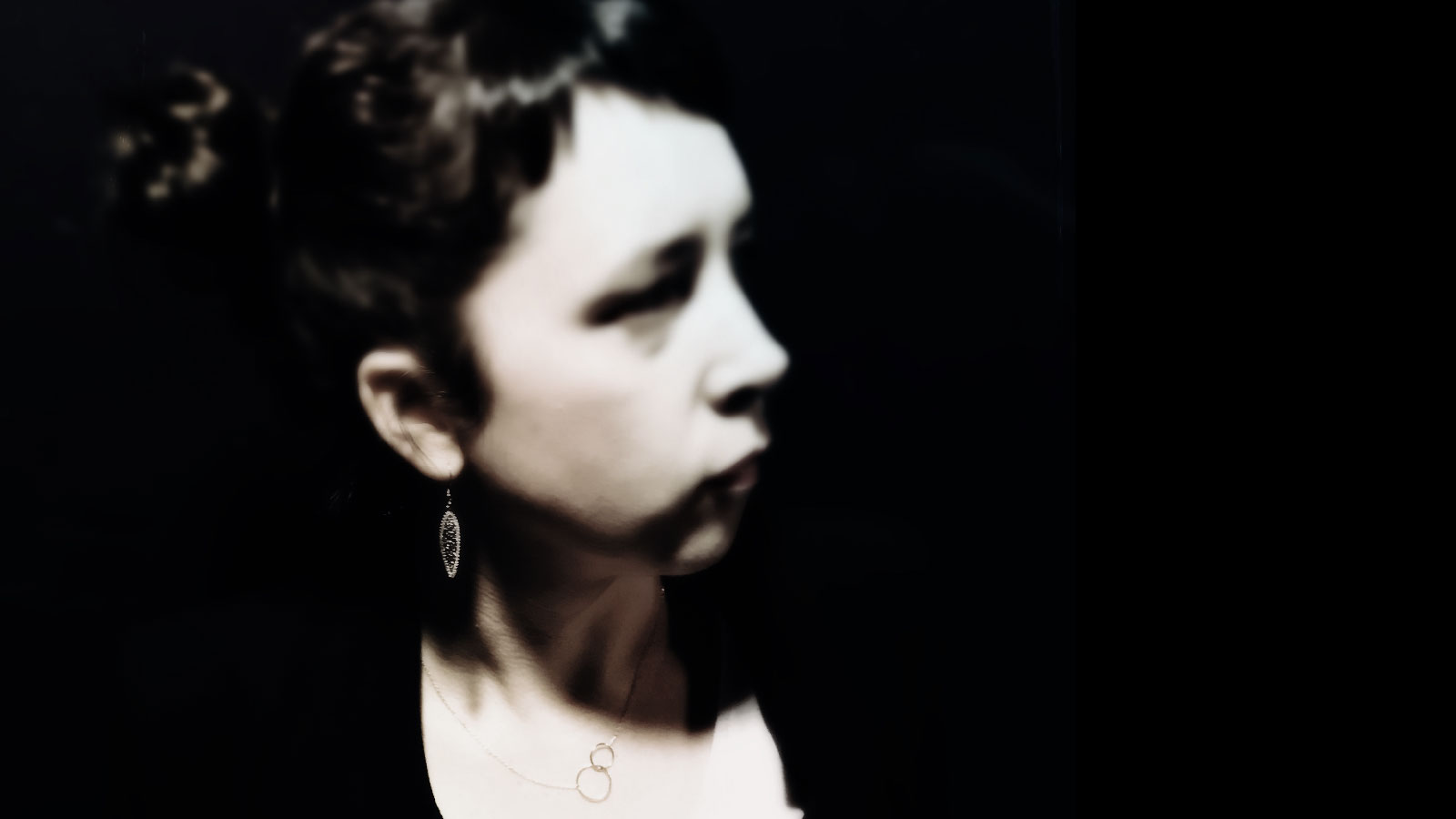 Lisa O’Neill | Manchester, YES