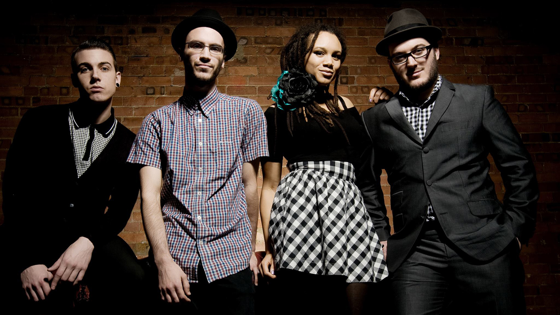 THE SKINTS + BEDOUIN SOUNDCLASH