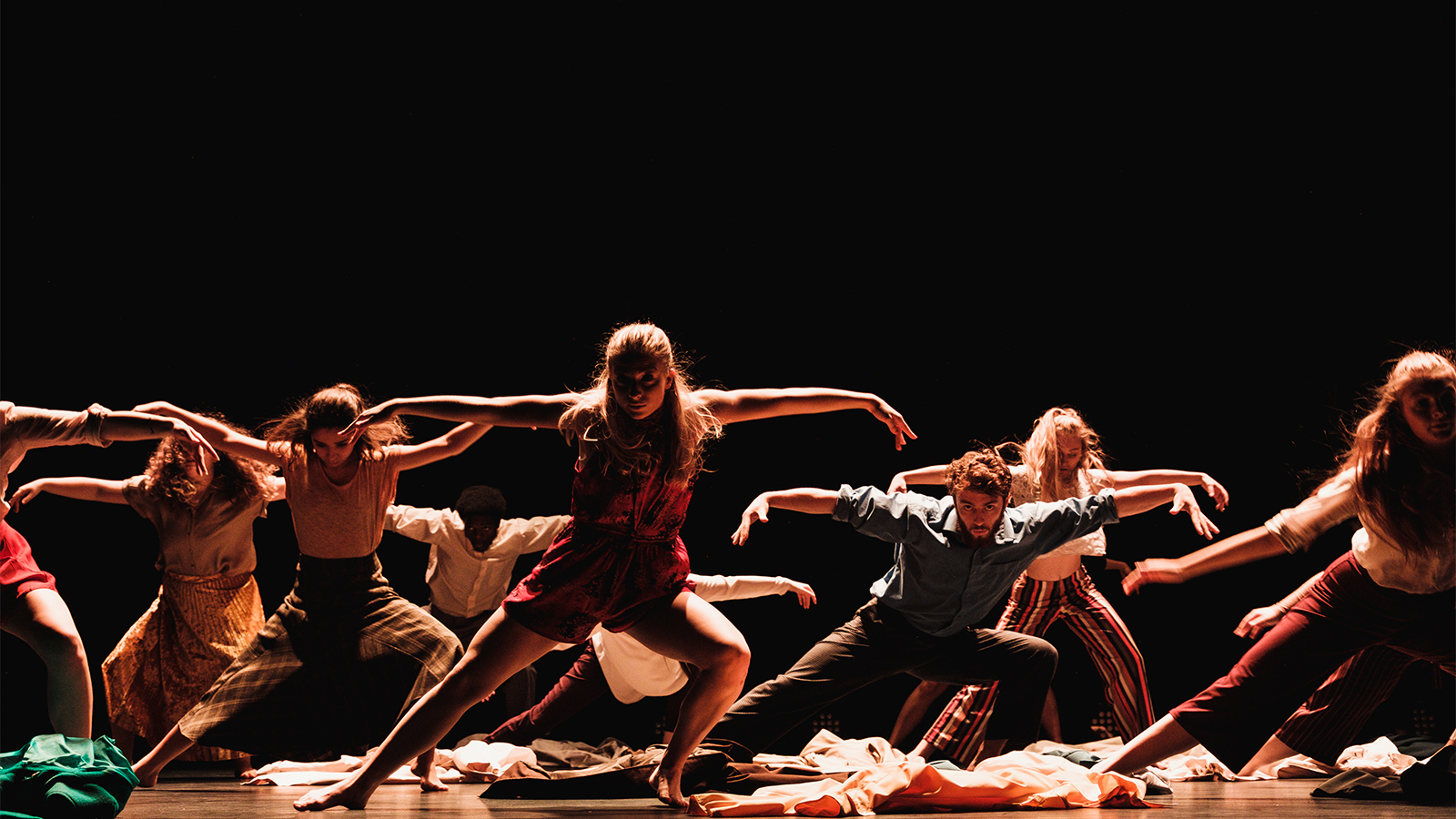 Watch US Dance