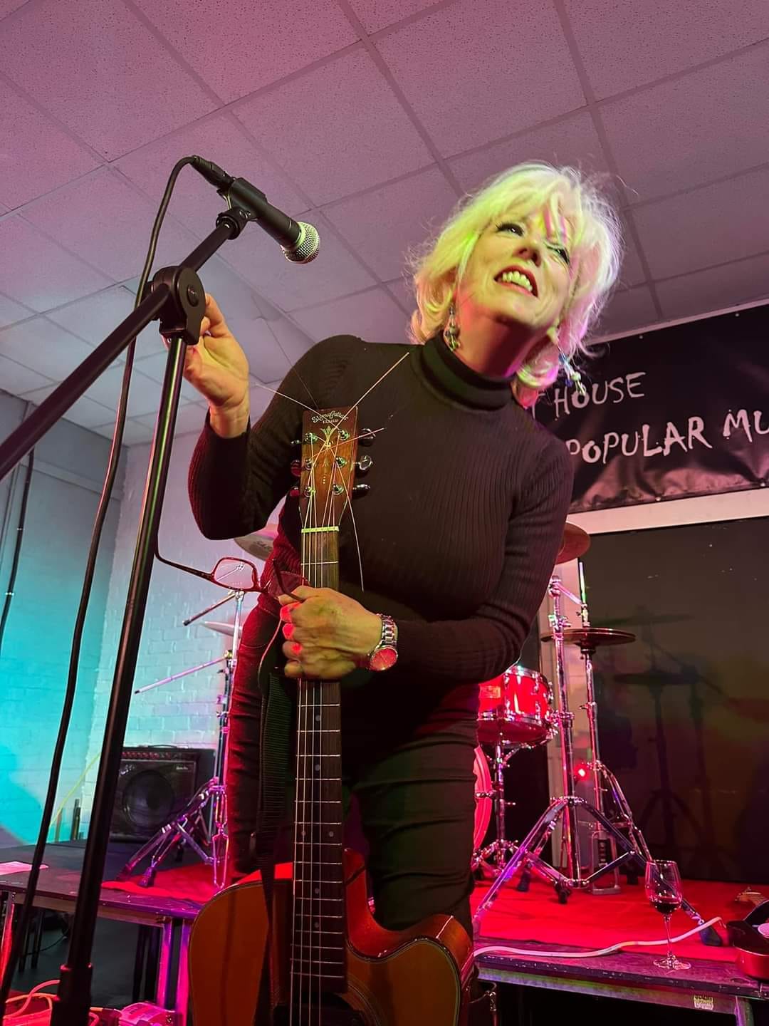 CLAIRE HAMILL / The Richmond Hillbillies at Toft House, Middlesbrough