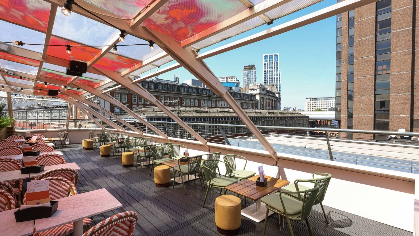 Thursday | Circe’s Rooftop | Waterloo