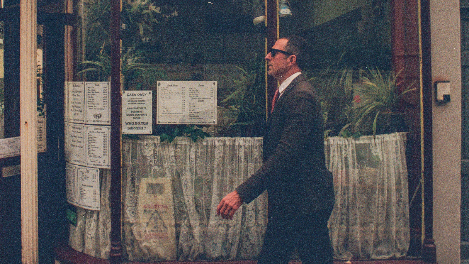 Scott Lavene | Manchester, Gullivers