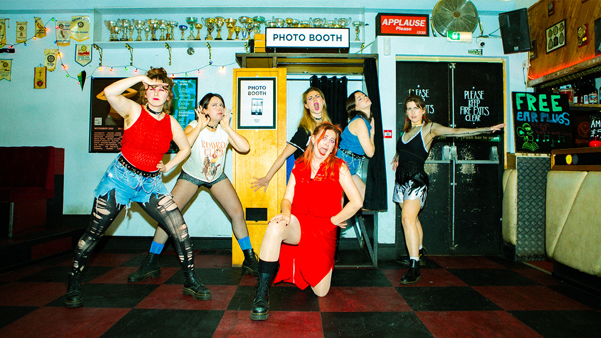 Pica pica, Pica pica! presents Twat Union + Amelia & The LoveFools + Arthouse Horror