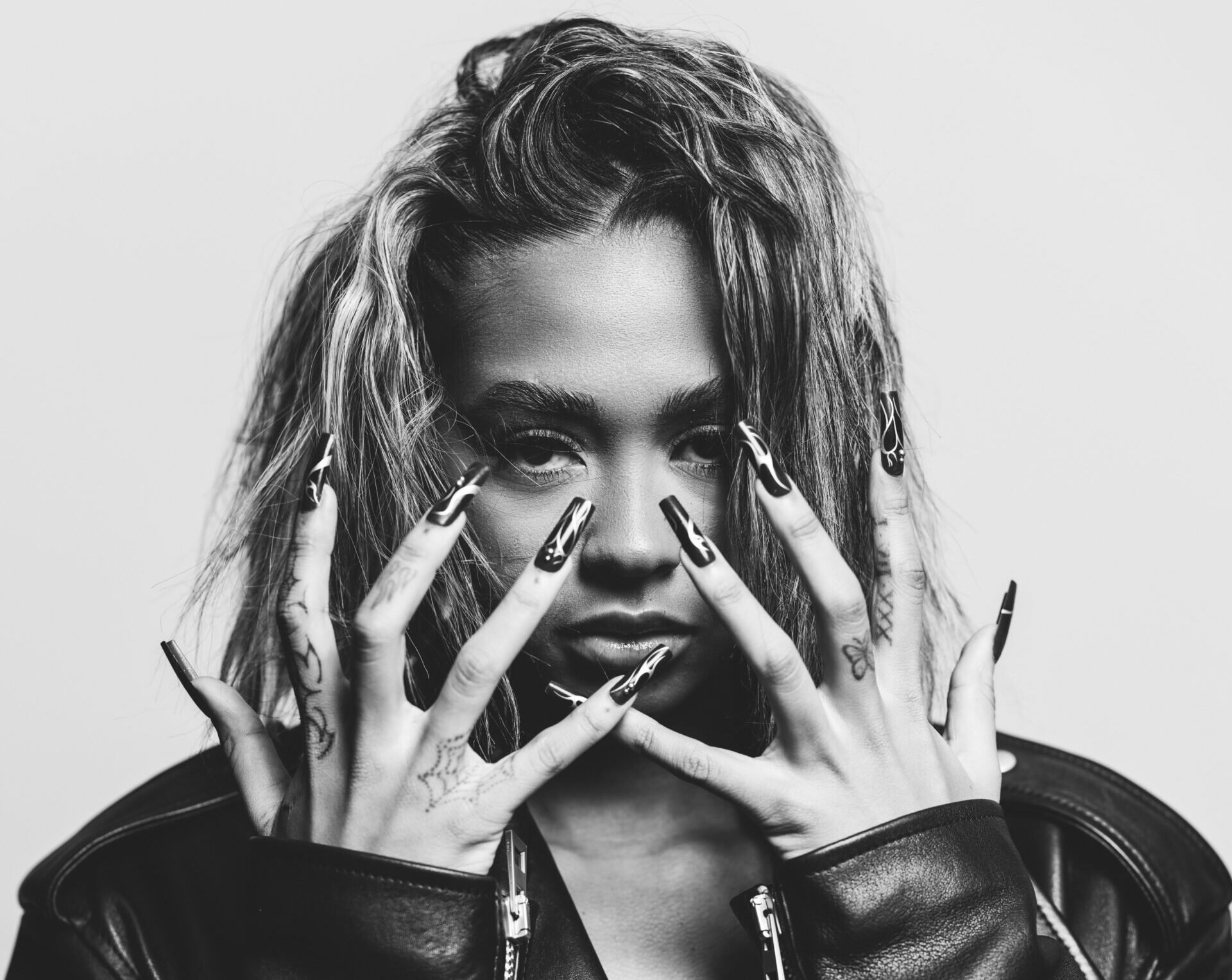 SKYLA TYLAA LIVE – SAVAGE SOUNDS