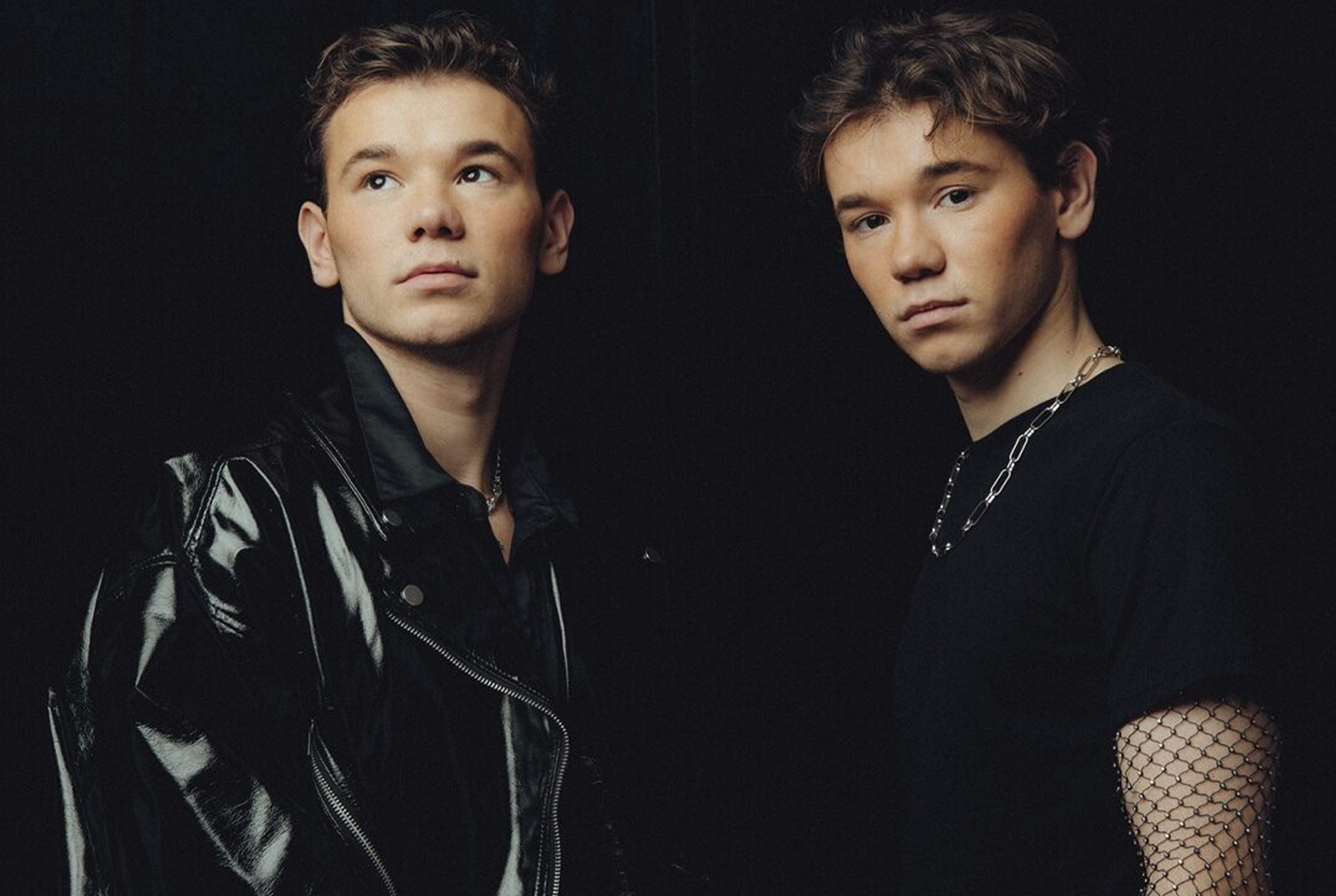 MARCUS & MARTINUS
