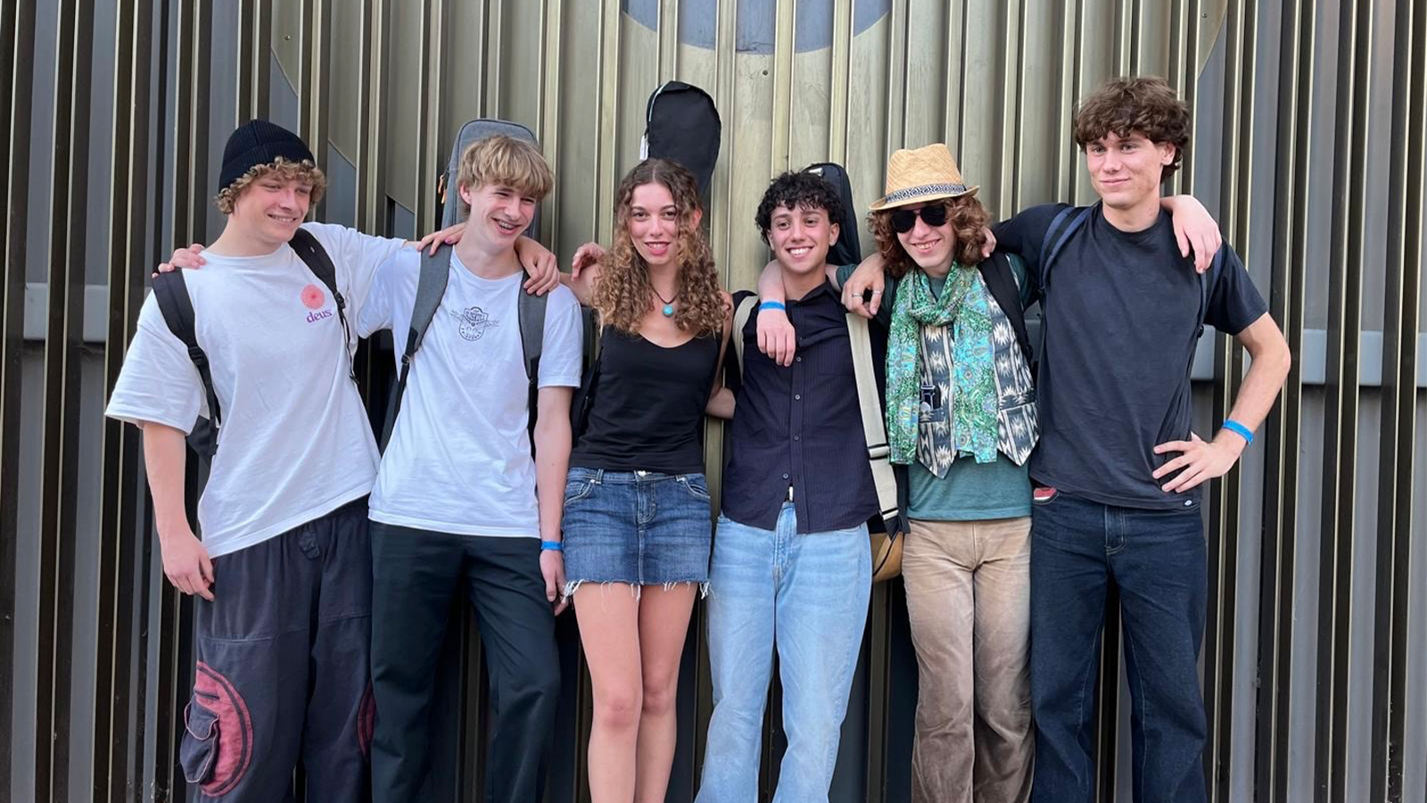 NEW NOISE! Empty Chairs + Wylt + JenJen