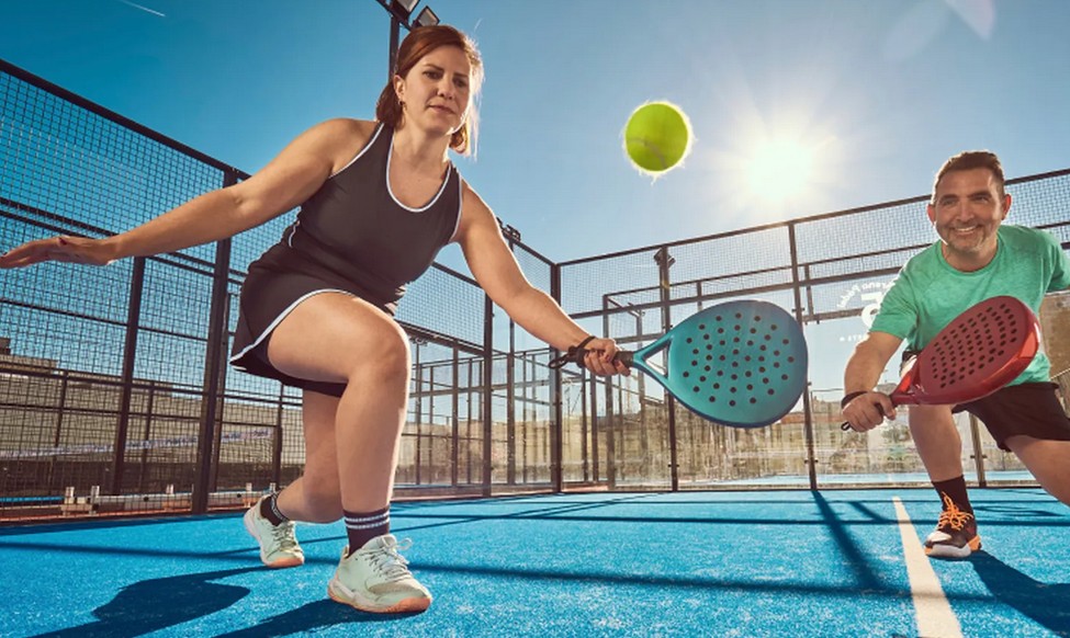 Padel Social🎾 & Drinks After 🍸🍺 - Young Professionals Nottingham