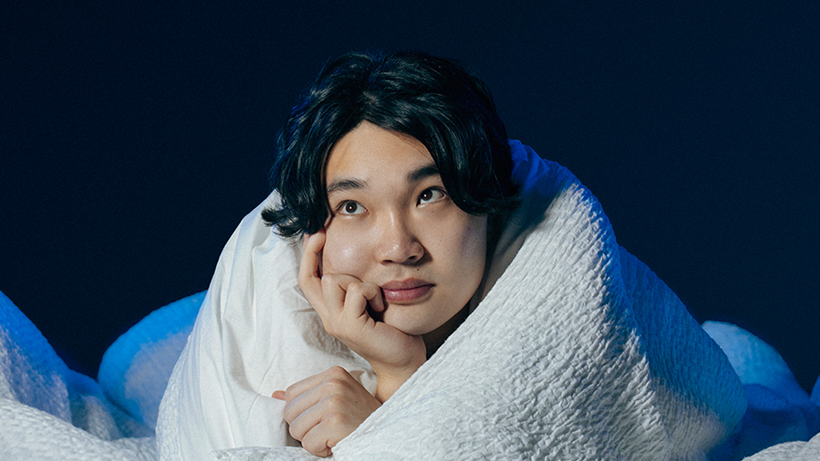 Li Jin Hao: Falling from a Moon