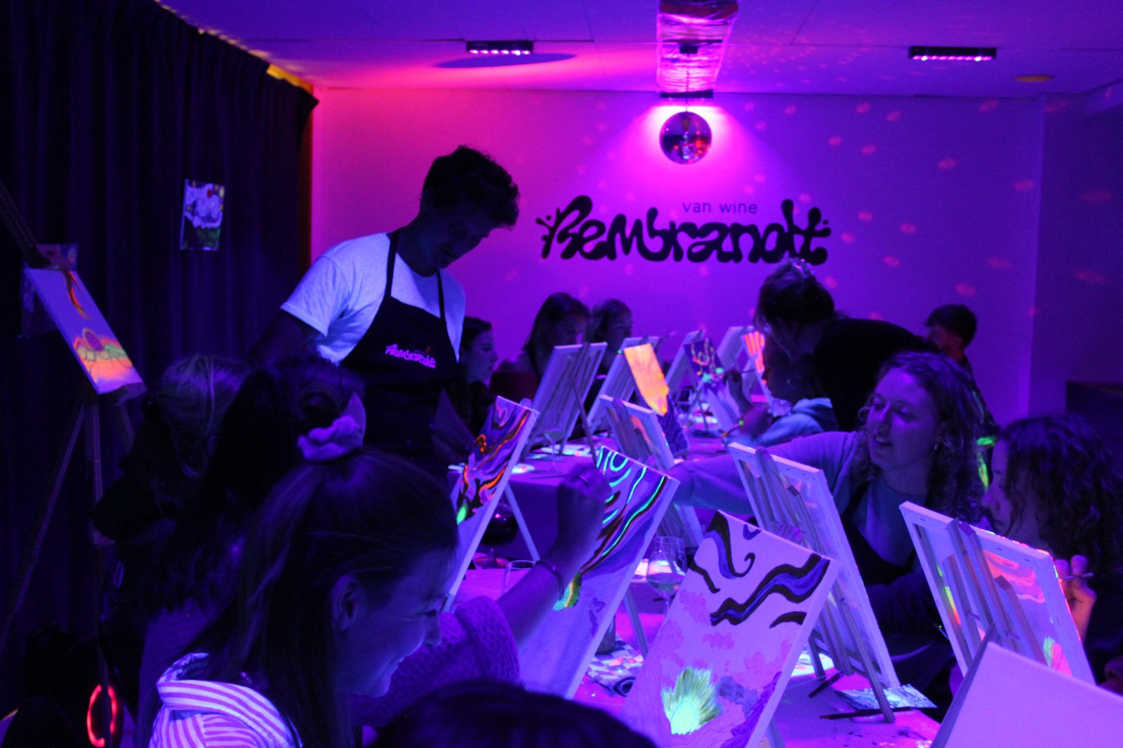 Neon Sip & Paint