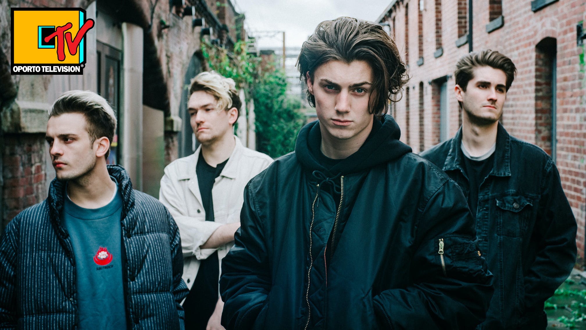 For You The Moon – Chalkpit live session premier on #OportoTV
