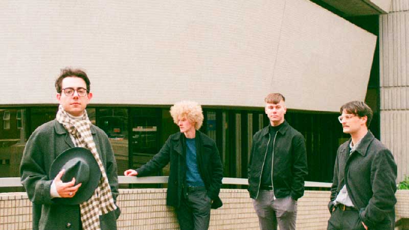 Hallan | Manchester, Gullivers