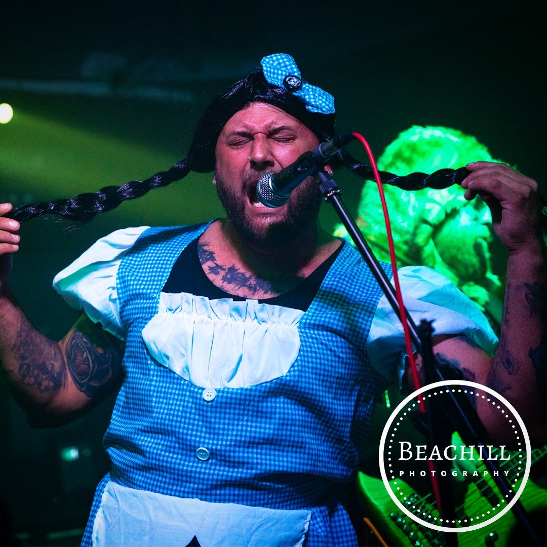 FREE ENTRY – SIREN & THE SHIPWRECKS