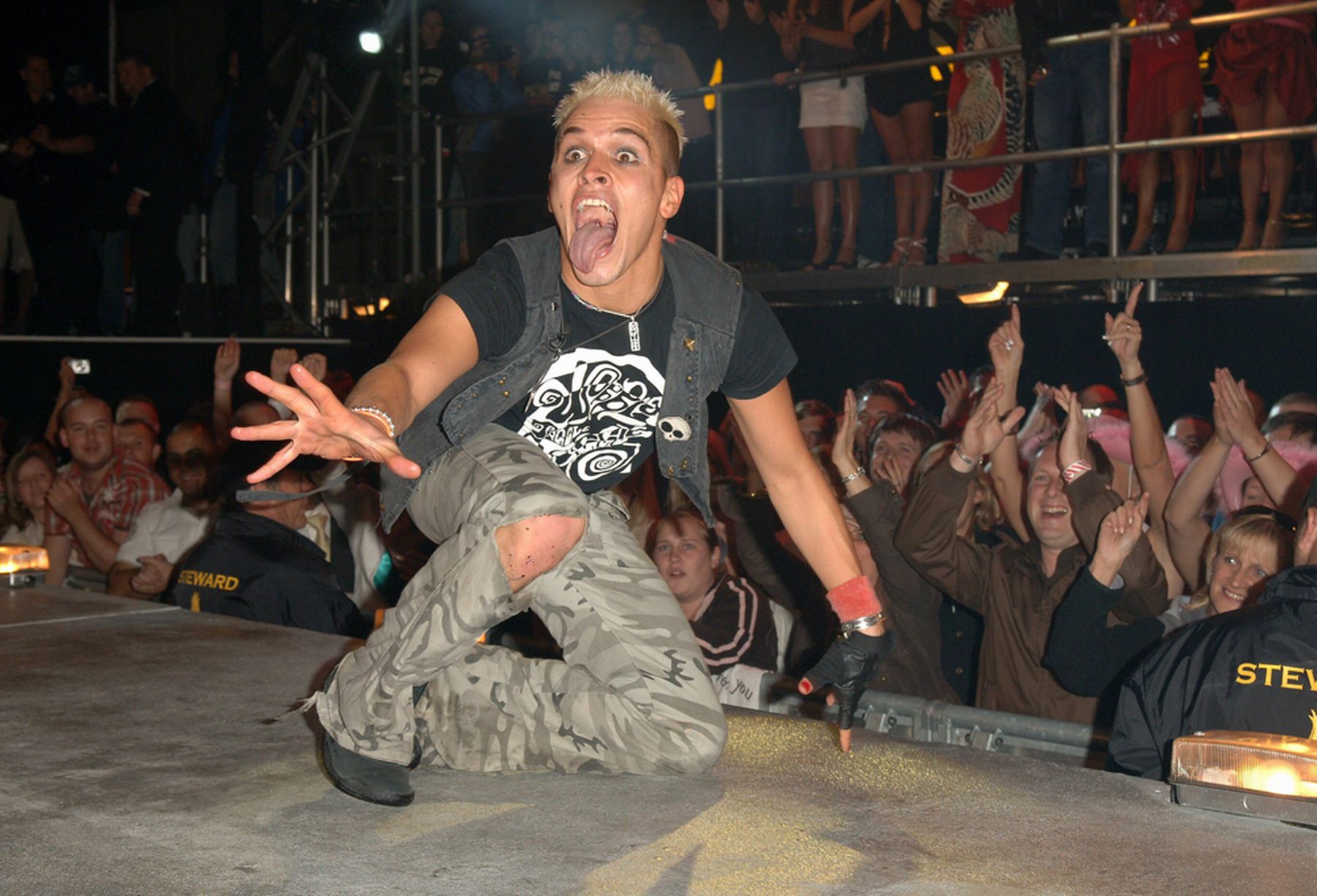 LoVeDoGz + Beige + Tidal Rave