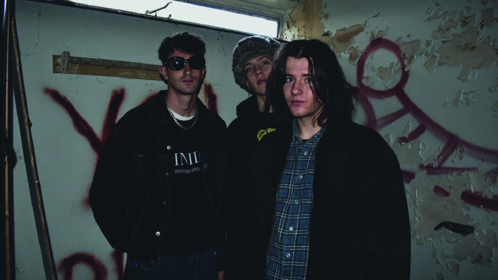 PlasticGold at Bear Cave, Bournemouth