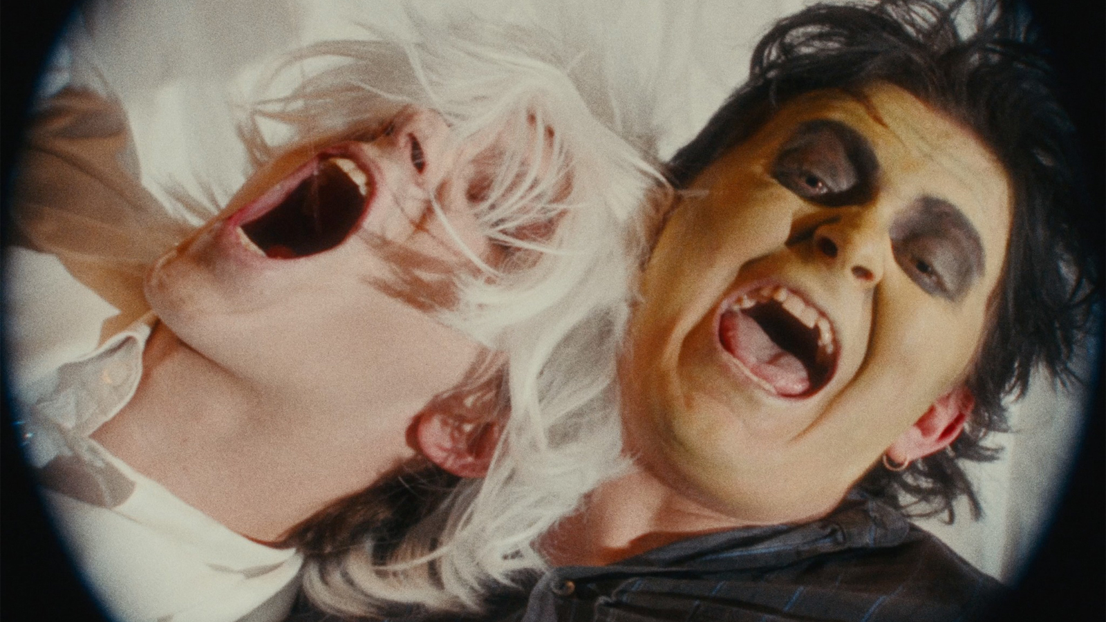 The Deadnotes + Peach Season + Definitely Not Haunted // The Hope & Ruin